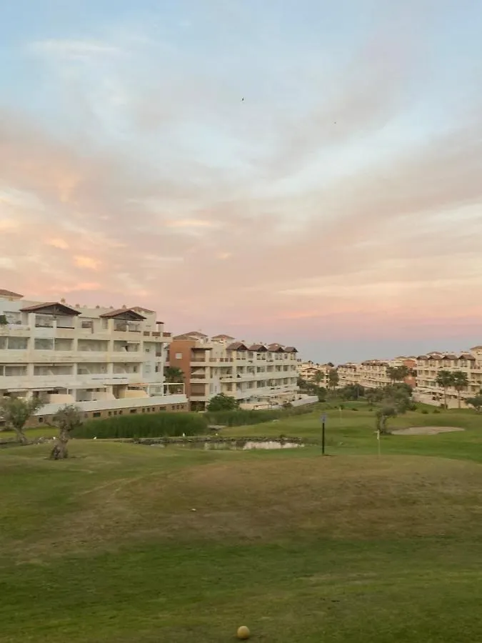 El Pensador, Luxe Appartement Aan Golfbaan Benalmadena
