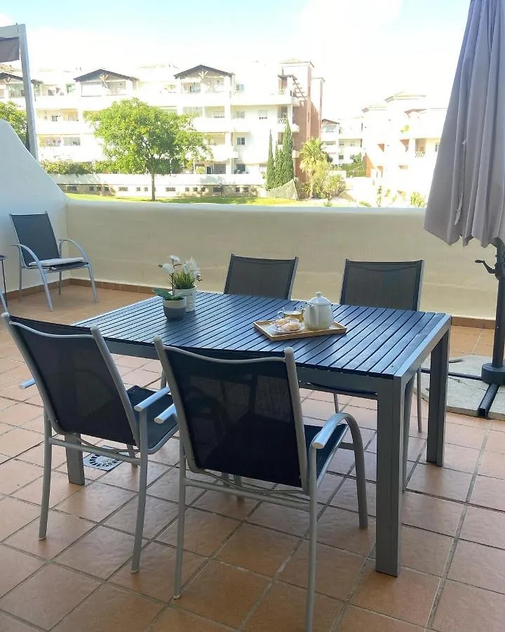 Apartment El Pensador, Luxe Appartement Aan Golfbaan Benalmadena